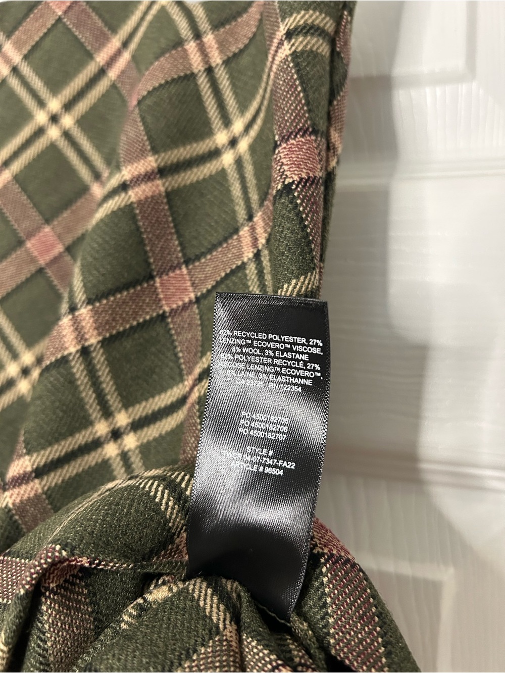 Aritzia Wilfred Classic Mini Skirt Plaid - Picture 11 of 11